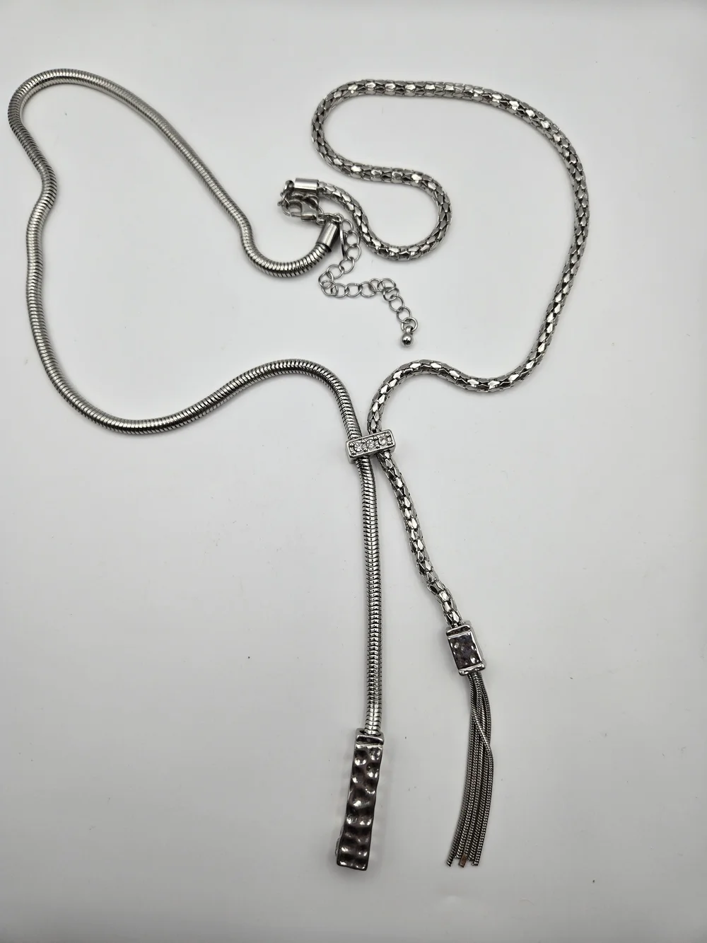 Chico's Silvertone Lariat Necklace Tassel Hammered Bar Rhinestone Accent Classic